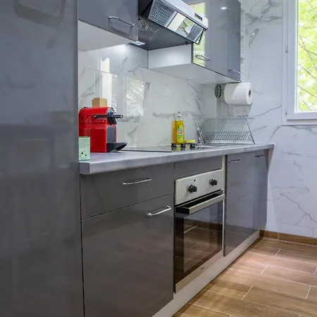 Apartment Cosy Au Pied Du Metro Paris A 10min La Courneuve